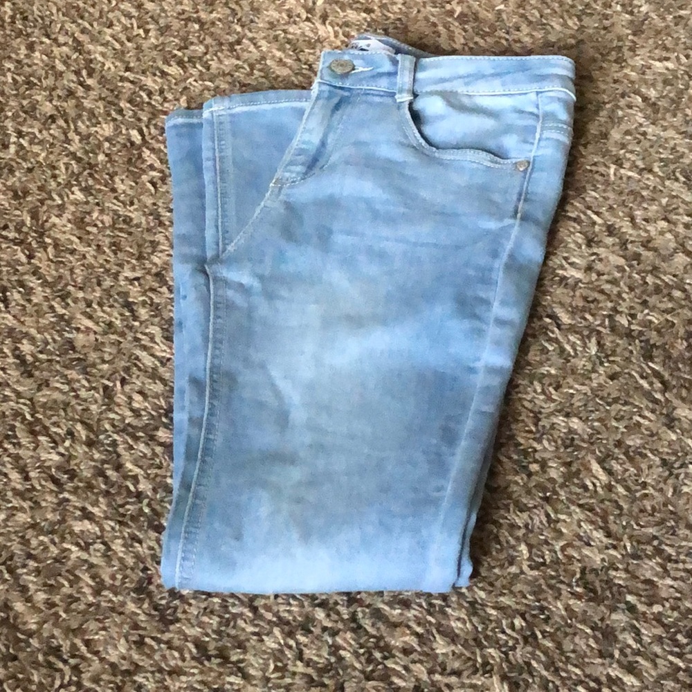 Epic Threads Girls Light Blue Jeans - Picture 15 of 17